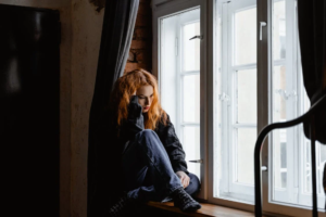 El tratamiento se basa en la psicoterapia para ayudar a la persona